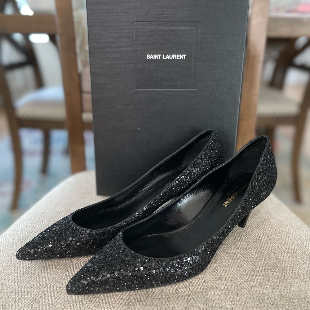 SAINT LAURENT

Charlotte Glitter 55 Pumps
